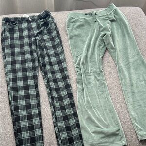 Abercrombie Kids Black and Green Plaid Pants
